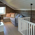 5 Bedroom Stunning In Skollenborg بيت للعطل Lindaskroken