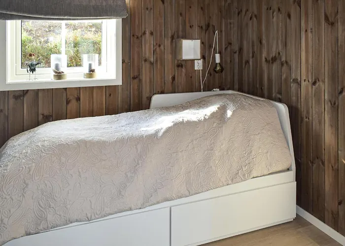 5 Bedroom Stunning In Skollenborg 펜션 *