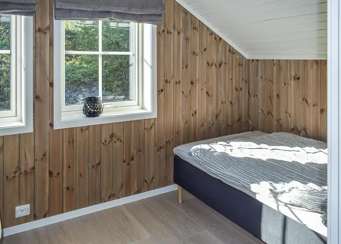 5 Bedroom Stunning In Skollenborg * Lindaskroken