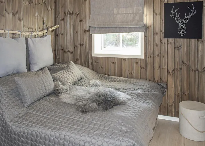 펜션 5 Bedroom Stunning In Skollenborg *