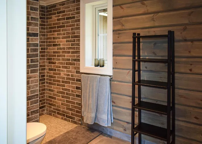 펜션 5 Bedroom Stunning In Skollenborg Lindaskroken
